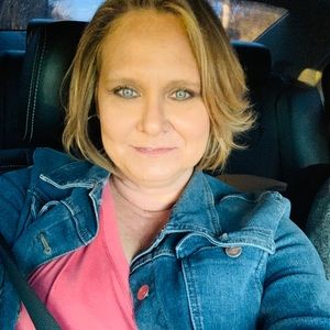 Meet your Posher, Stacy